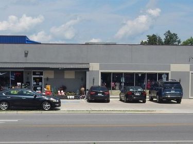 305 MAIN ST, WAYNESBORO, VA 22980