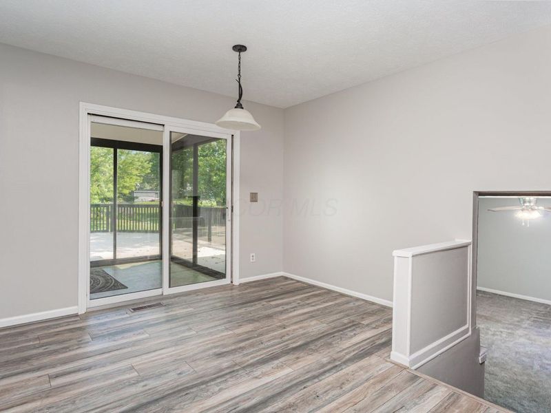 1855 E Choctaw Drive, London, OH 43140 Photo 8