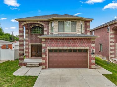 6735 Norborne Avenue, Dearborn Heights, MI 48127