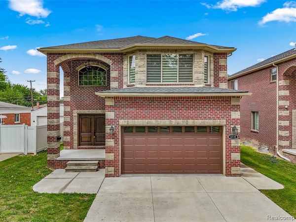 6735 Norborne Avenue, Dearborn Heights, MI 48127