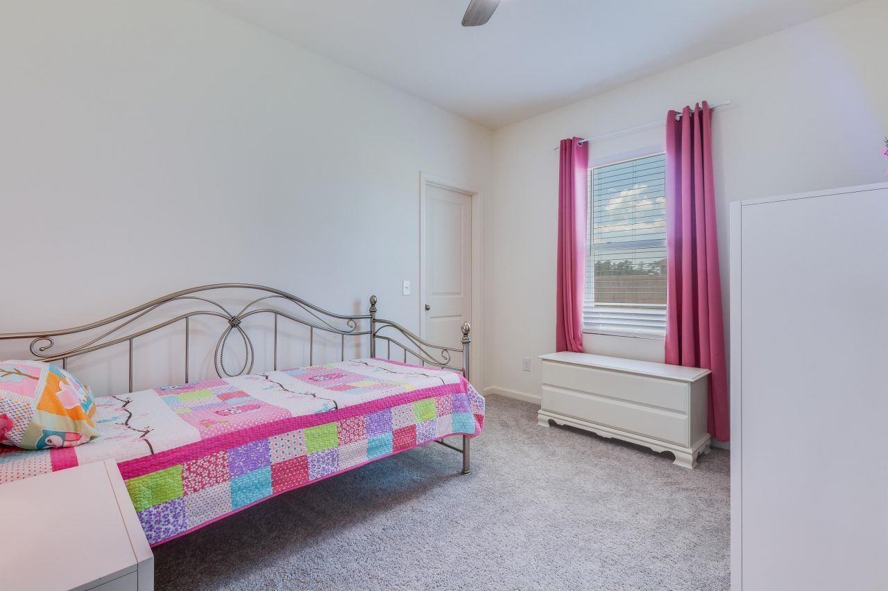 256 Phoenix Drive Photo 20