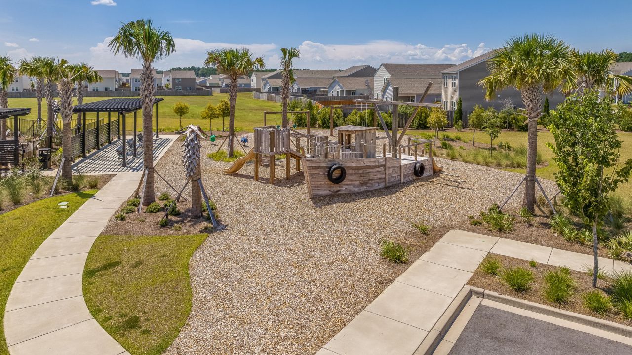 256 Phoenix Drive Photo 27