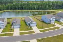 256 Phoenix Drive photo 4