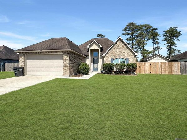 42178 Bald Eagle Ave, Prairieville, LA 70769
