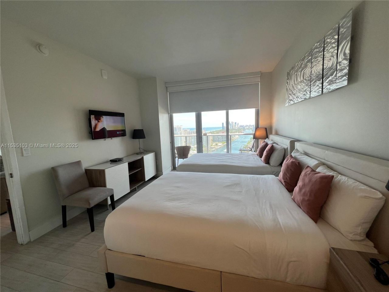 2600 E Hallandale Beach Blvd, Unit T3107, Hallandale Beach, FL 33009 Photo