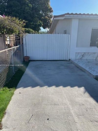 Please Call For Address, Hialeah, FL 33012 Photo