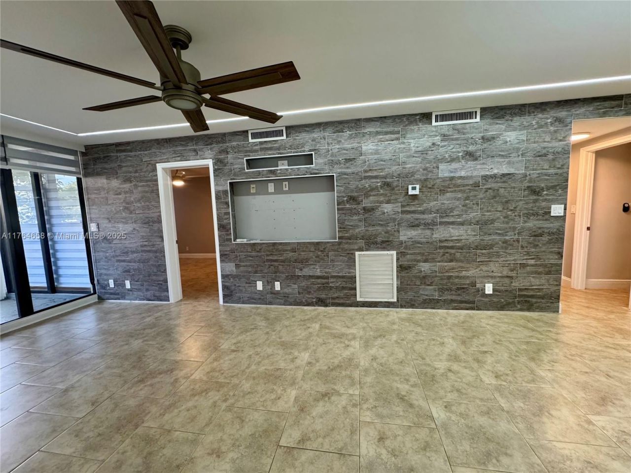 8437 Forest Hills Drive, Unit 103, Coral Springs, FL 33065 Photo