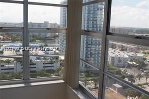 1950 S Ocean Dr, Unit 16F, Hallandale Beach, FL 33009 Photo