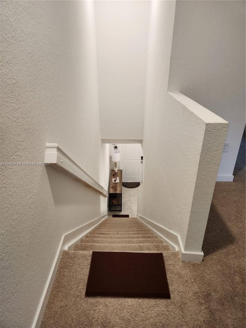 880 NW 3rd Way, Unit 880, Pompano Beach, FL 33060 Photo