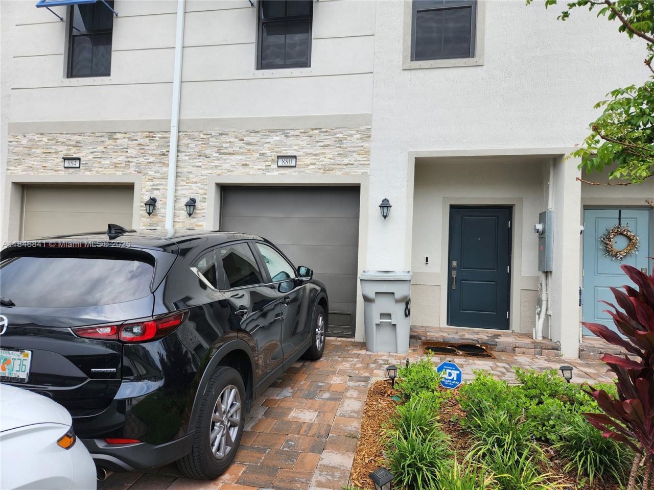 880 NW 3rd Way, Unit 880, Pompano Beach, FL 33060 Photo