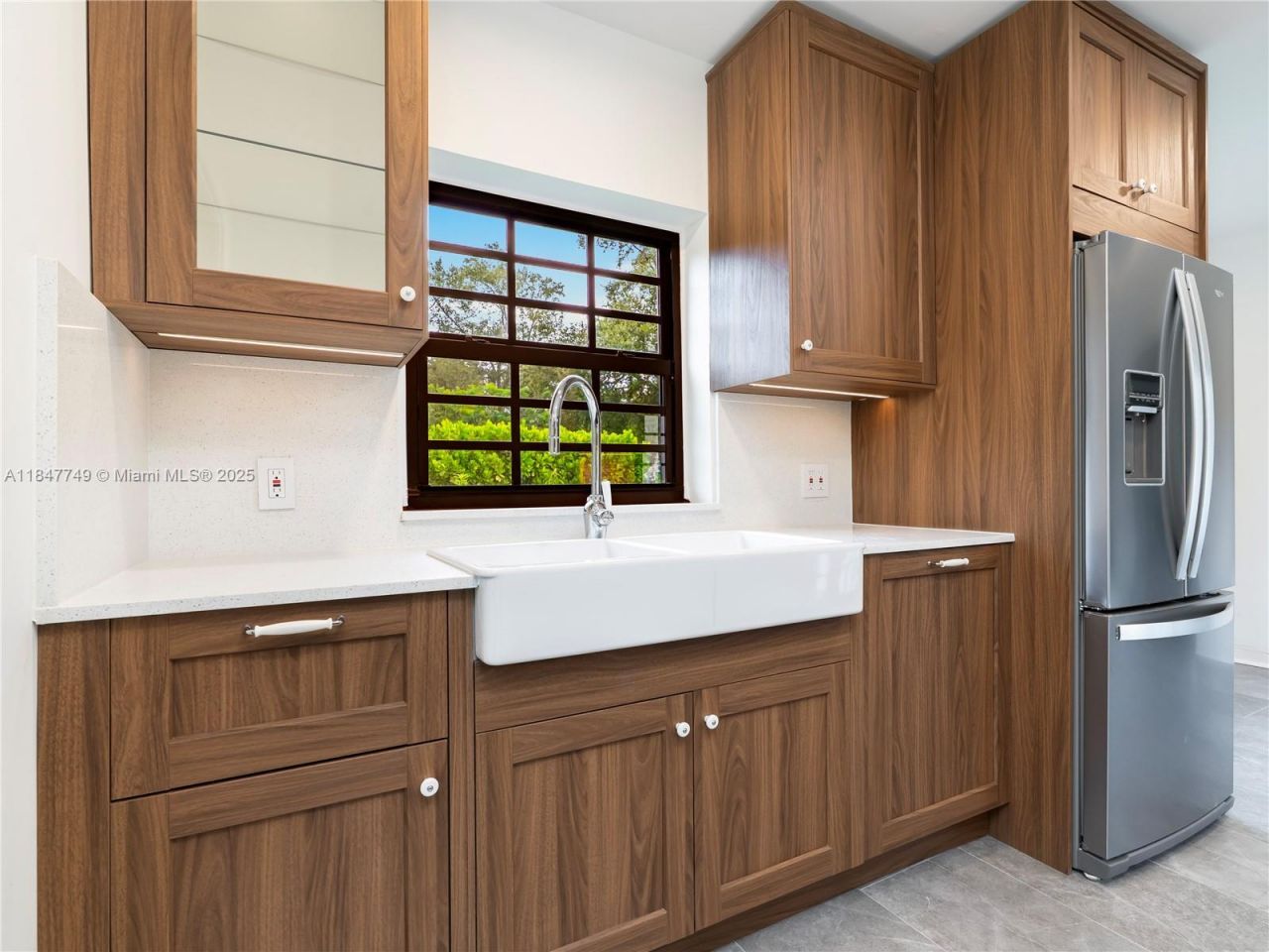 690 NE 118th St, Biscayne Park, FL 33161 Photo