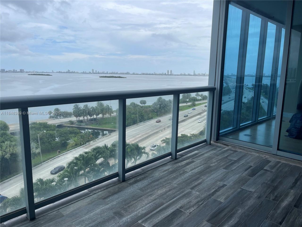 601 NE 36th St, Unit 1009, Miami, FL 33137 Photo