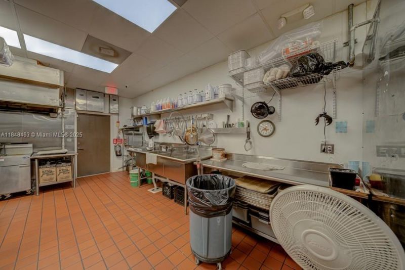 Bakery / Restaurant For Sale On Dixie Hwy, Miami, FL 33157 Photo