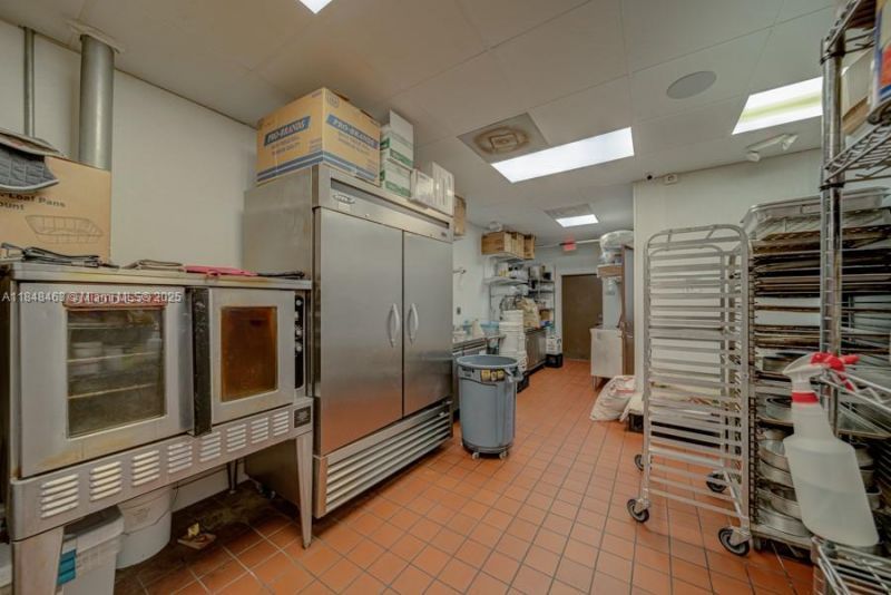 Bakery / Restaurant For Sale On Dixie Hwy, Miami, FL 33157 Photo