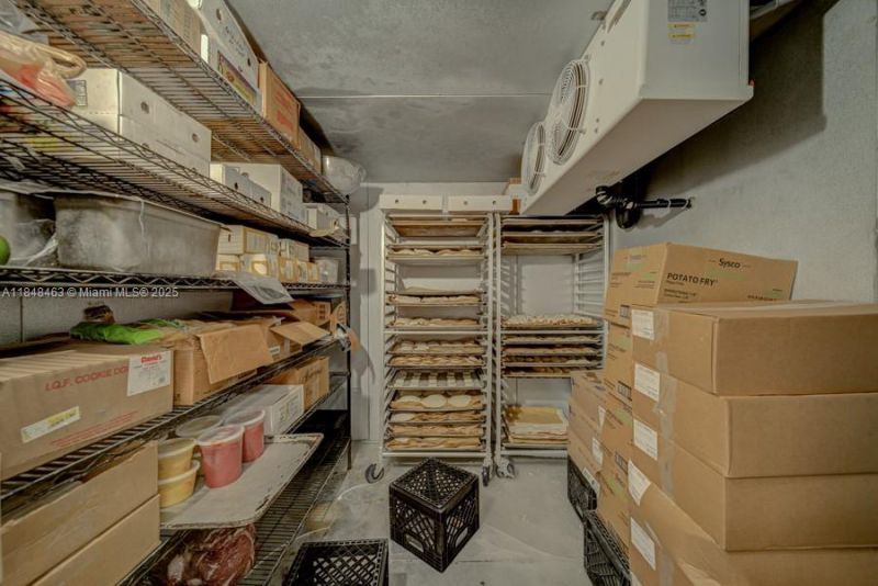 Bakery / Restaurant For Sale On Dixie Hwy, Miami, FL 33157 Photo