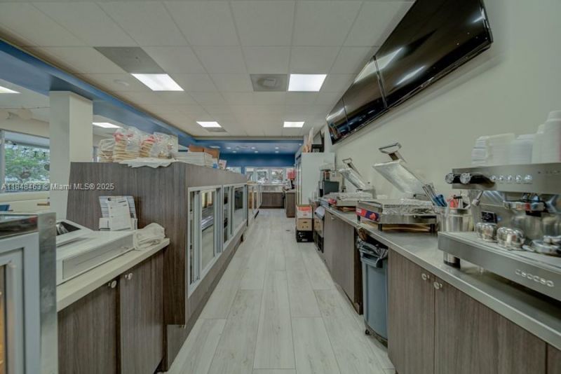 Bakery / Restaurant For Sale On Dixie Hwy, Miami, FL 33157 Photo