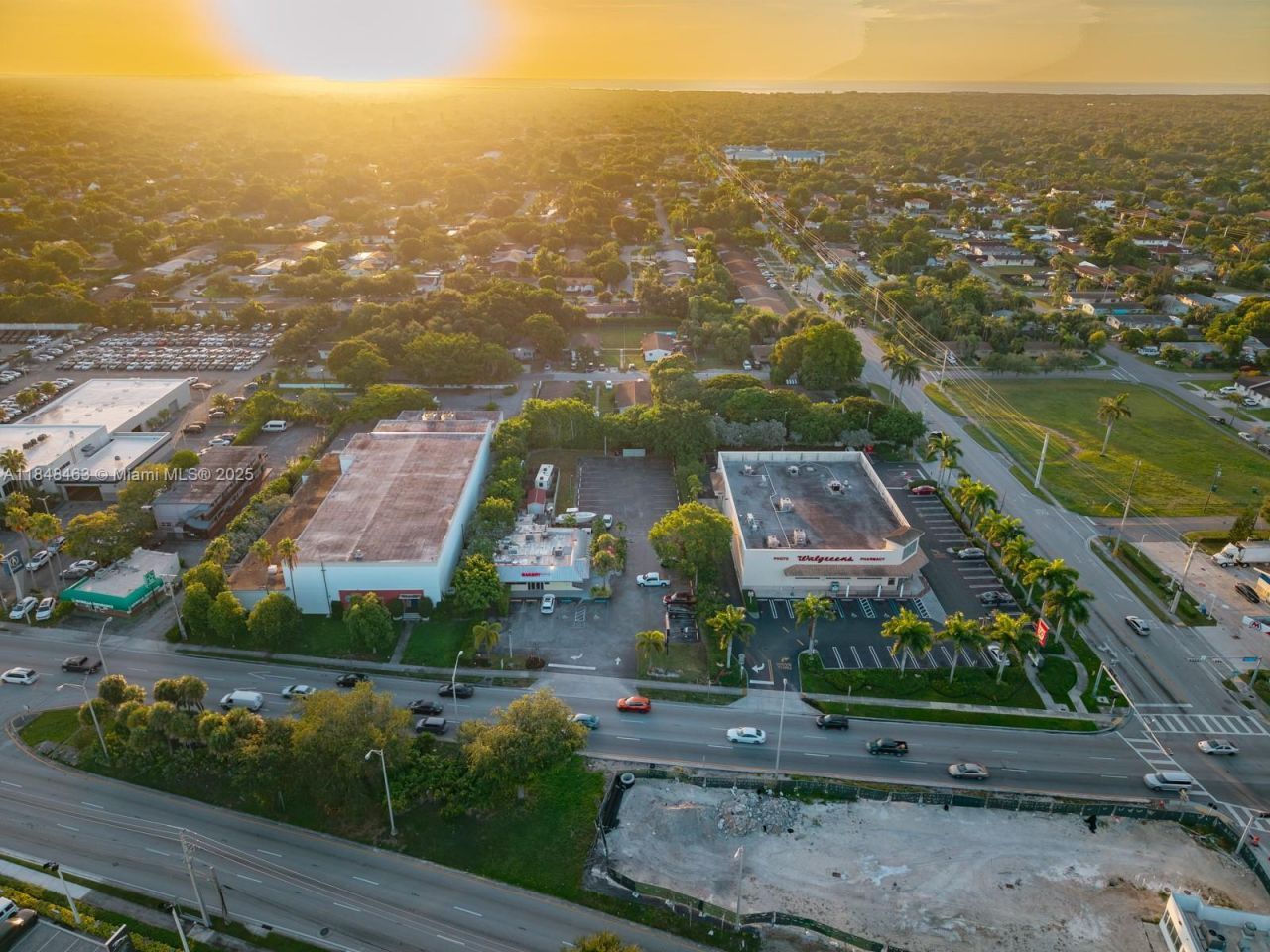 Bakery / Restaurant For Sale On Dixie Hwy, Miami, FL 33157 Photo