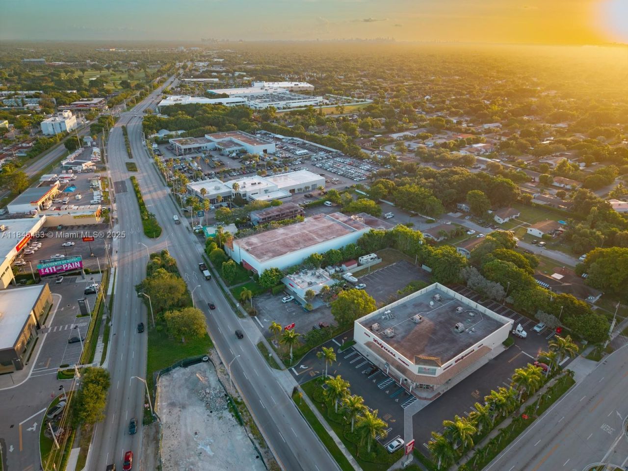 Bakery / Restaurant For Sale On Dixie Hwy, Miami, FL 33157 Photo