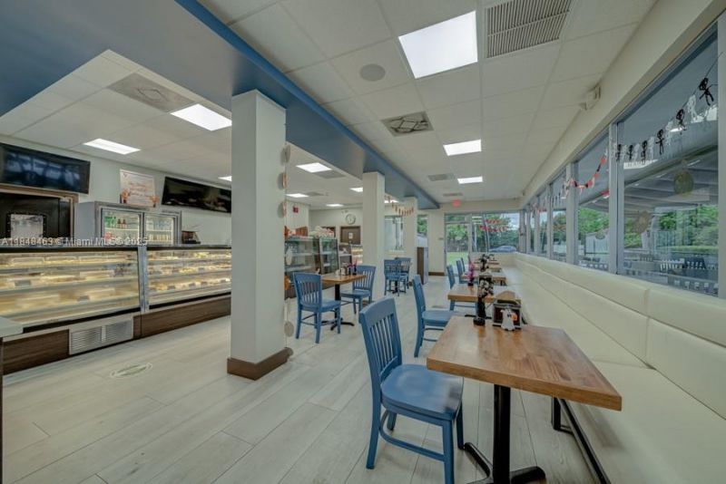 Bakery / Restaurant For Sale On Dixie Hwy, Miami, FL 33157 Photo