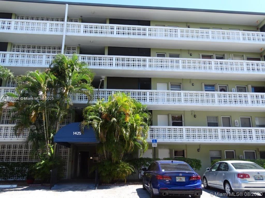 1425 Arthur St, Unit 514B, Hollywood, FL 33020 Photo