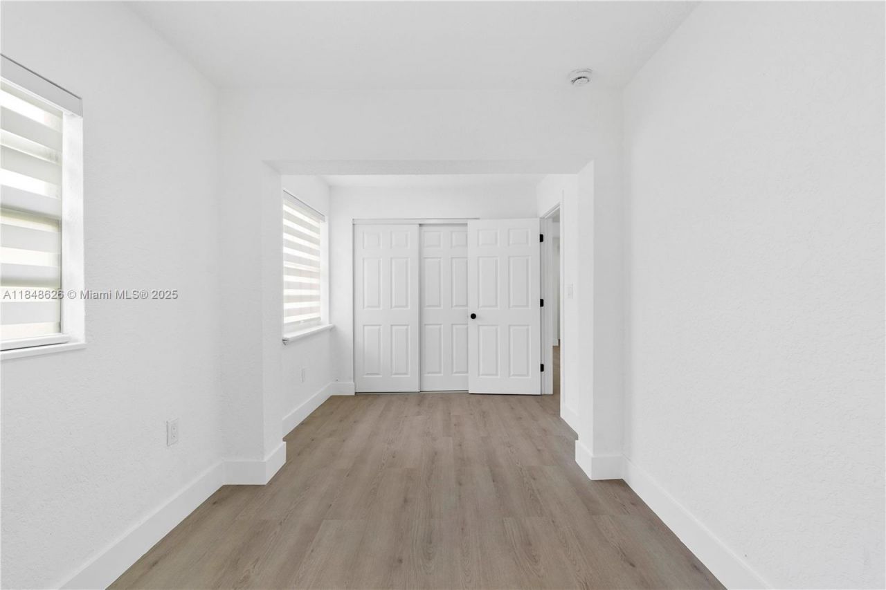 9731 NW 24th Pl, Sunrise, FL 33322 Photo