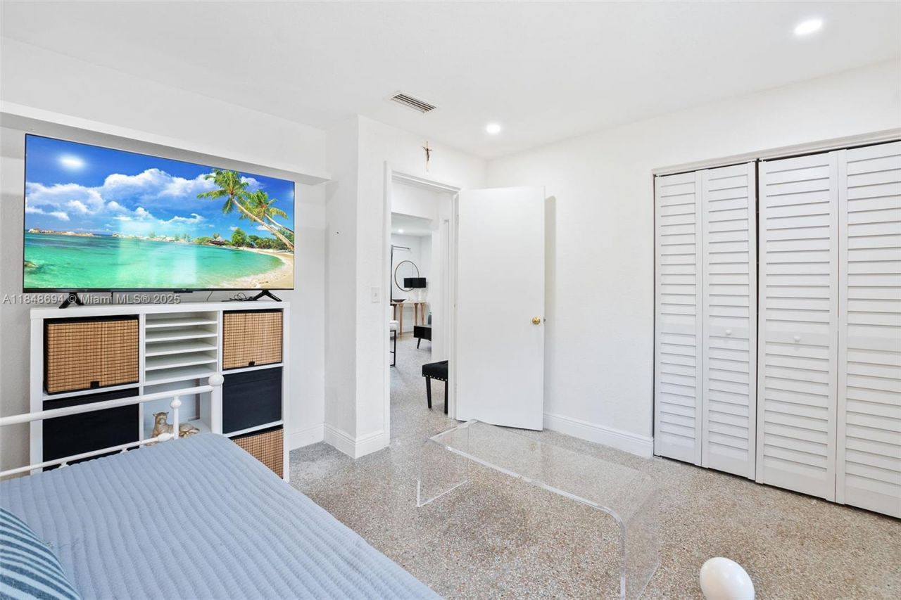 3711 SW 58th Ave, Davie, FL 33314 Photo