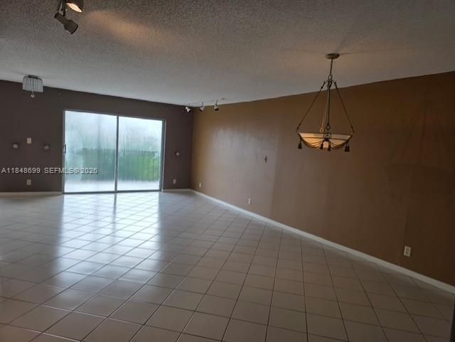 5900 NW 44th St, Unit 701, Lauderhill, FL 33319 Photo