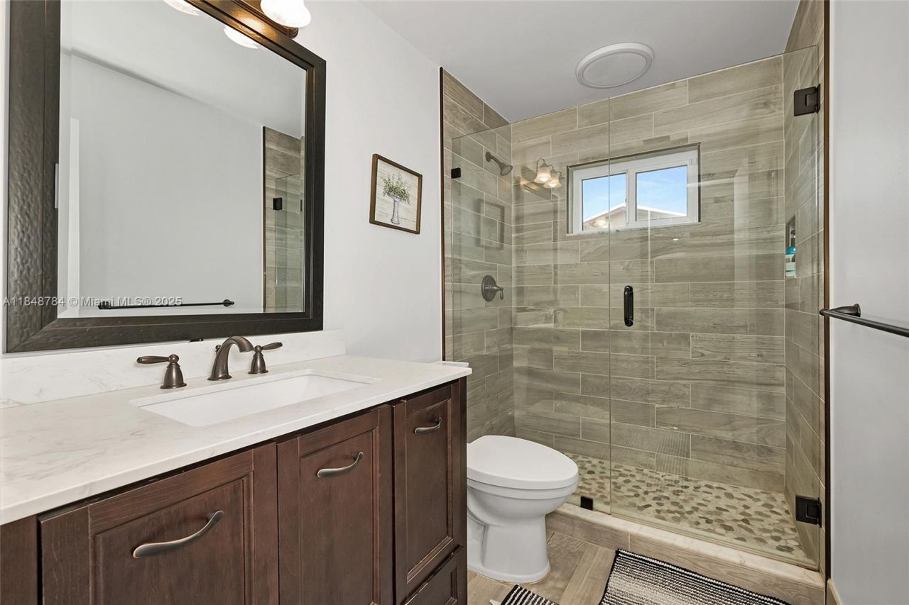 7921 NW 90th Ave, Tamarac, FL 33321 Photo