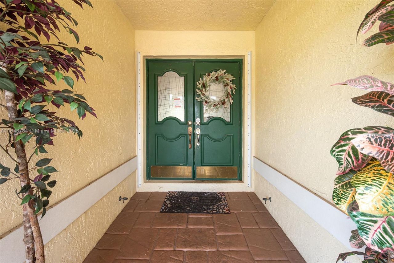 7921 NW 90th Ave, Tamarac, FL 33321 Photo