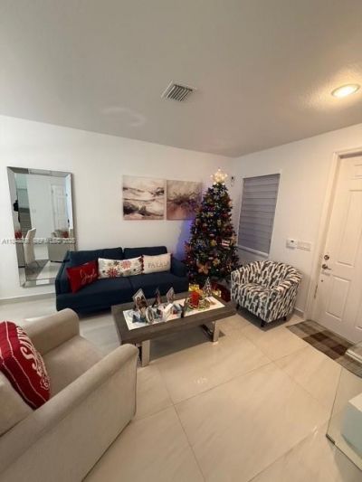 11290 NW 88th Ter, Doral, FL 33178 Photo