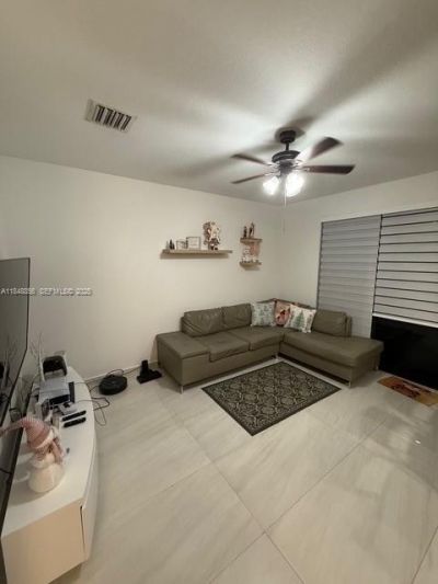 11290 NW 88th Ter, Doral, FL 33178 Photo