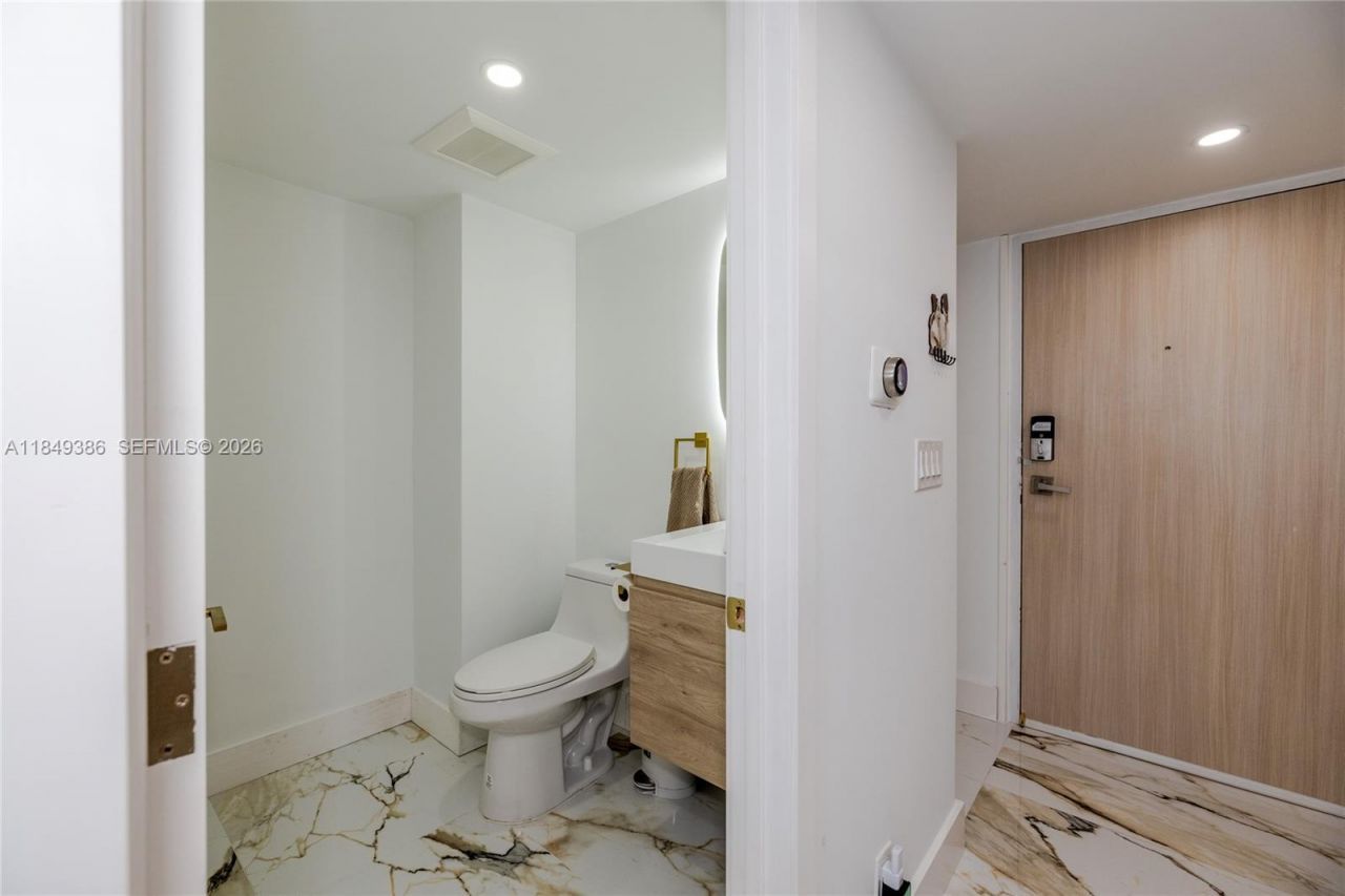 400 N Surf Rd, Unit 1002, Hollywood, FL 33019 Photo