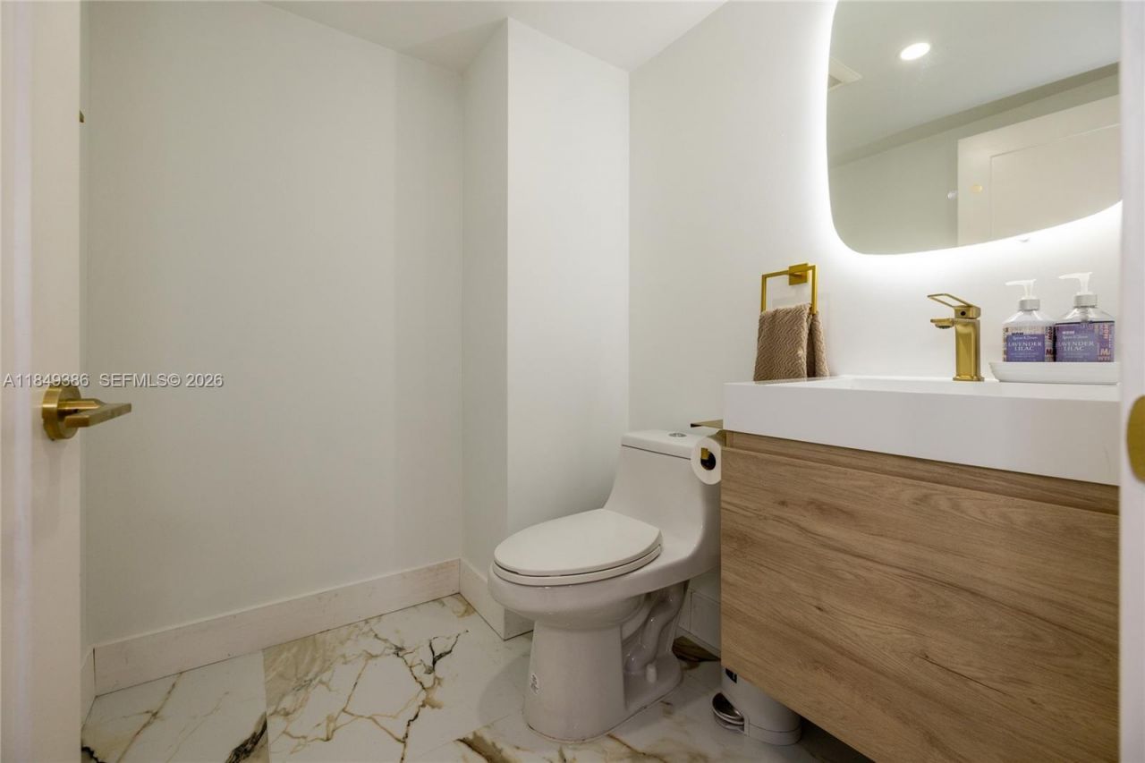400 N Surf Rd, Unit 1002, Hollywood, FL 33019 Photo