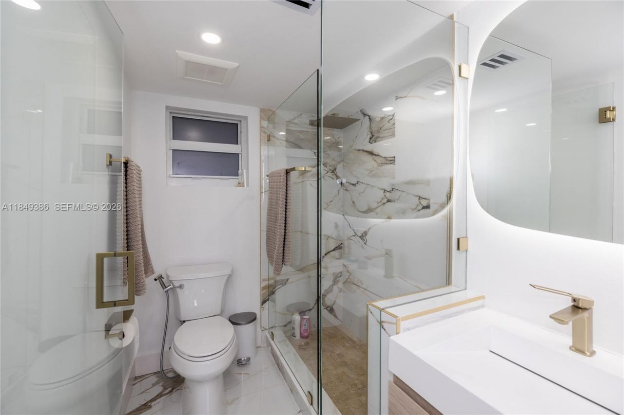 400 N Surf Rd, Unit 1002, Hollywood, FL 33019 Photo