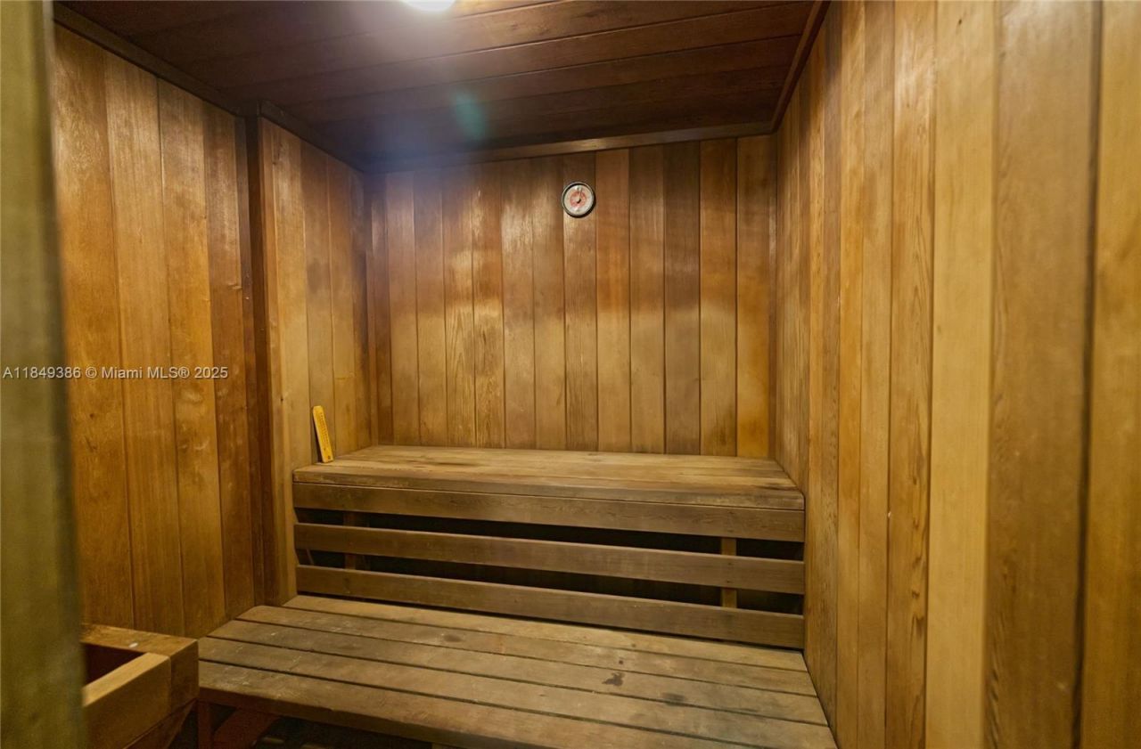 400 N Surf Rd, Unit 1002, Hollywood, FL 33019 Photo