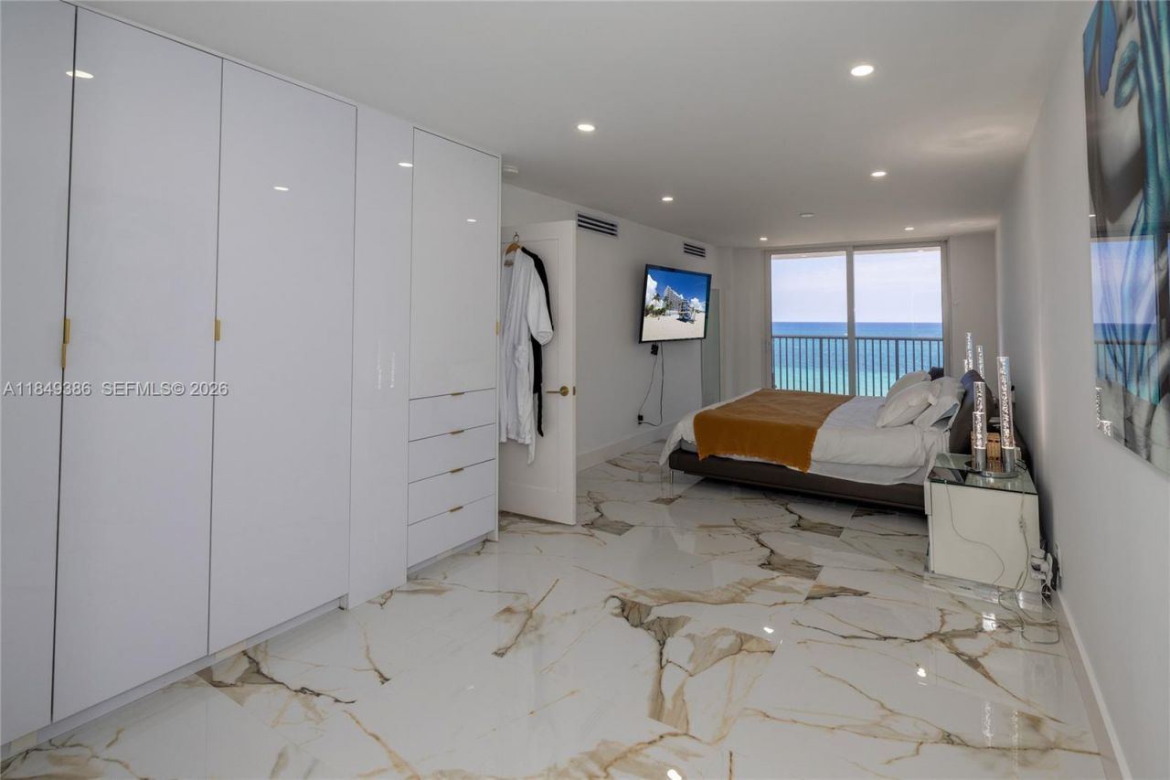 400 N Surf Rd, Unit 1002, Hollywood, FL 33019 Photo