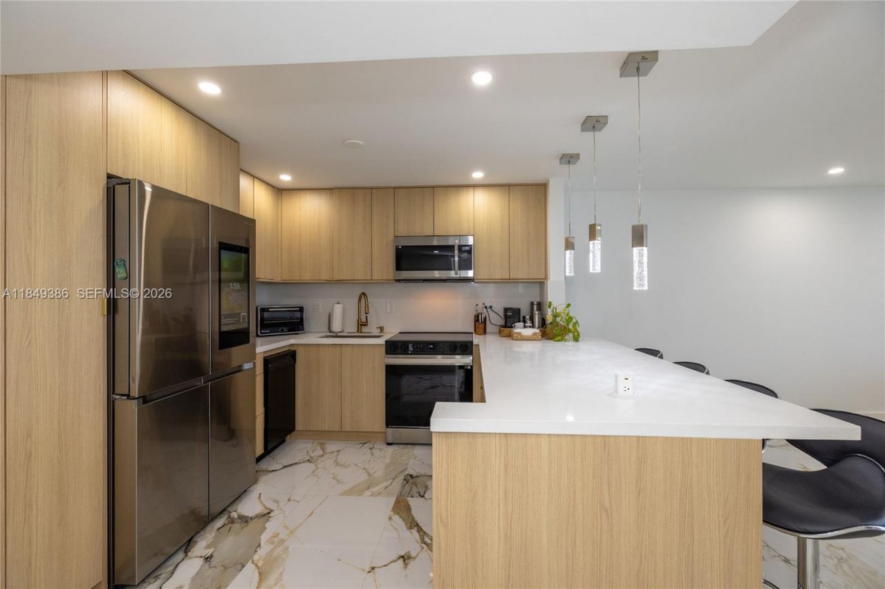 400 N Surf Rd, Unit 1002, Hollywood, FL 33019 Photo