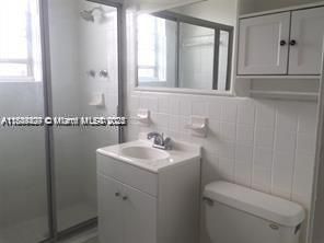 250 S Shore Dr, Unit 5, Miami Beach, FL 33141 Photo