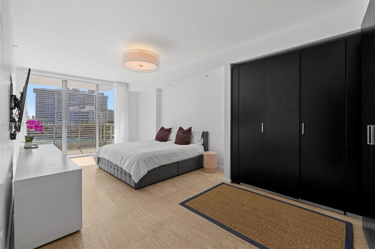 1445 16th St, Unit 602, Miami Beach, FL 33139 Photo