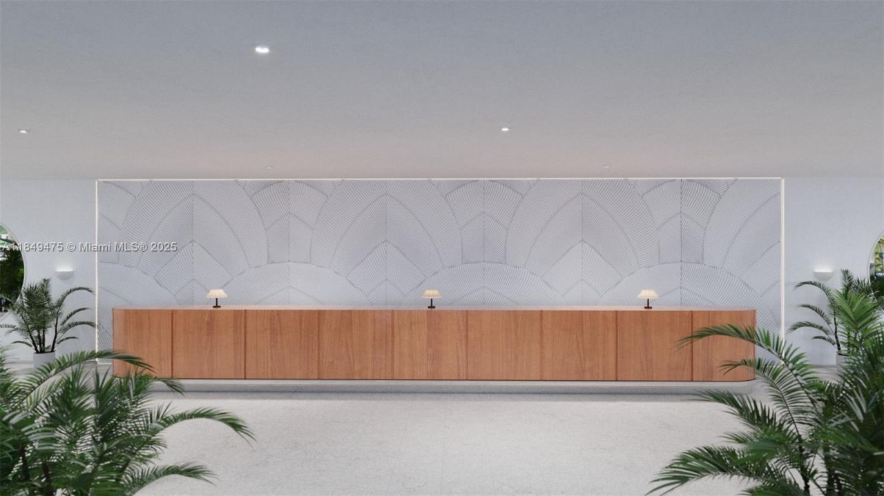 5555 Collins Ave, Unit 8U, Miami Beach, FL 33140 Photo