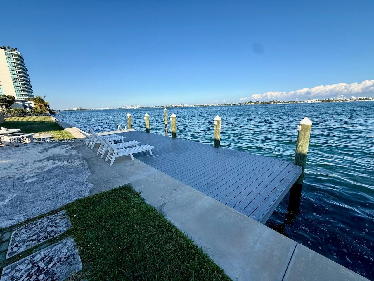 7921 East Dr, Unit 17, North Bay Village, FL 33141 Photo