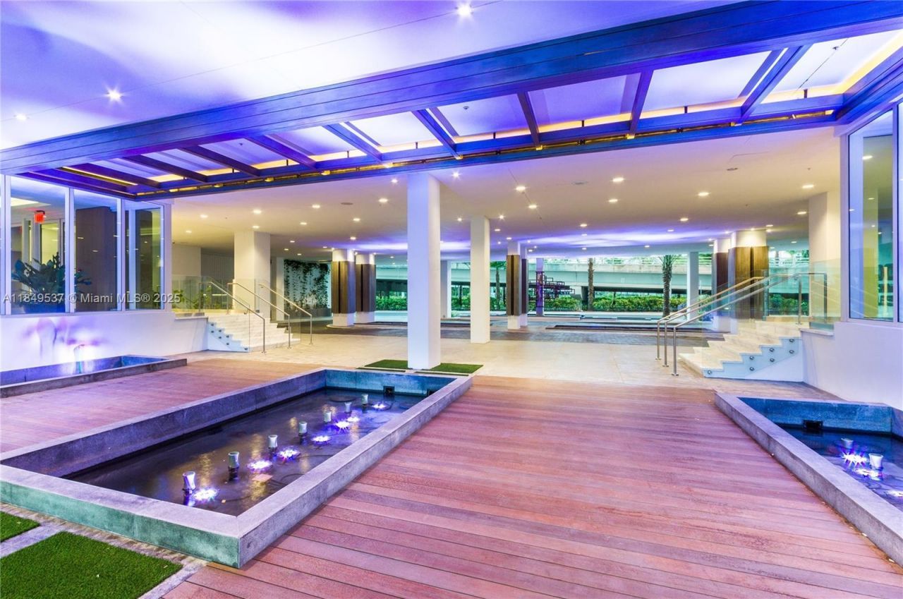 400 Sunny Isles Blvd, Unit 1819 ONE L, Sunny Isles Beach, FL 33160 Photo