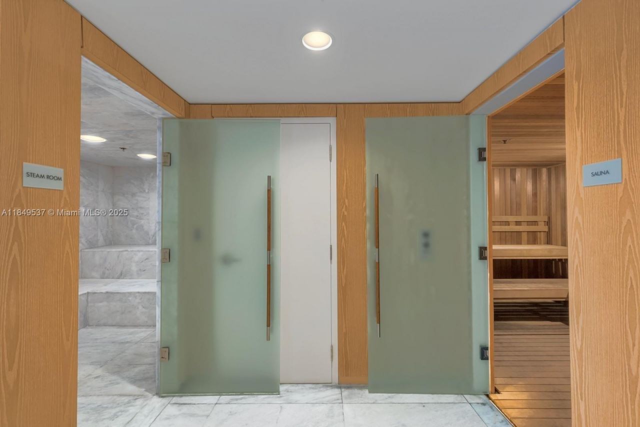 400 Sunny Isles Blvd, Unit 1819 ONE L, Sunny Isles Beach, FL 33160 Photo