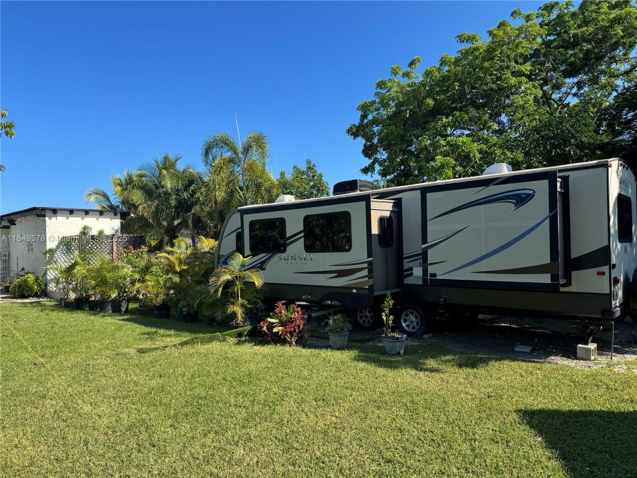 9971 SW 198th St, Cutler Bay, FL 33157 Photo