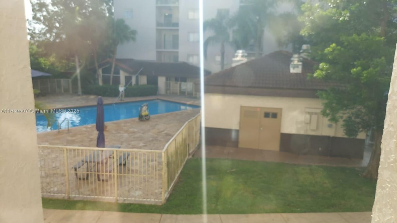 15231 SW 80th St, Unit 209, Miami, FL 33193 Photo