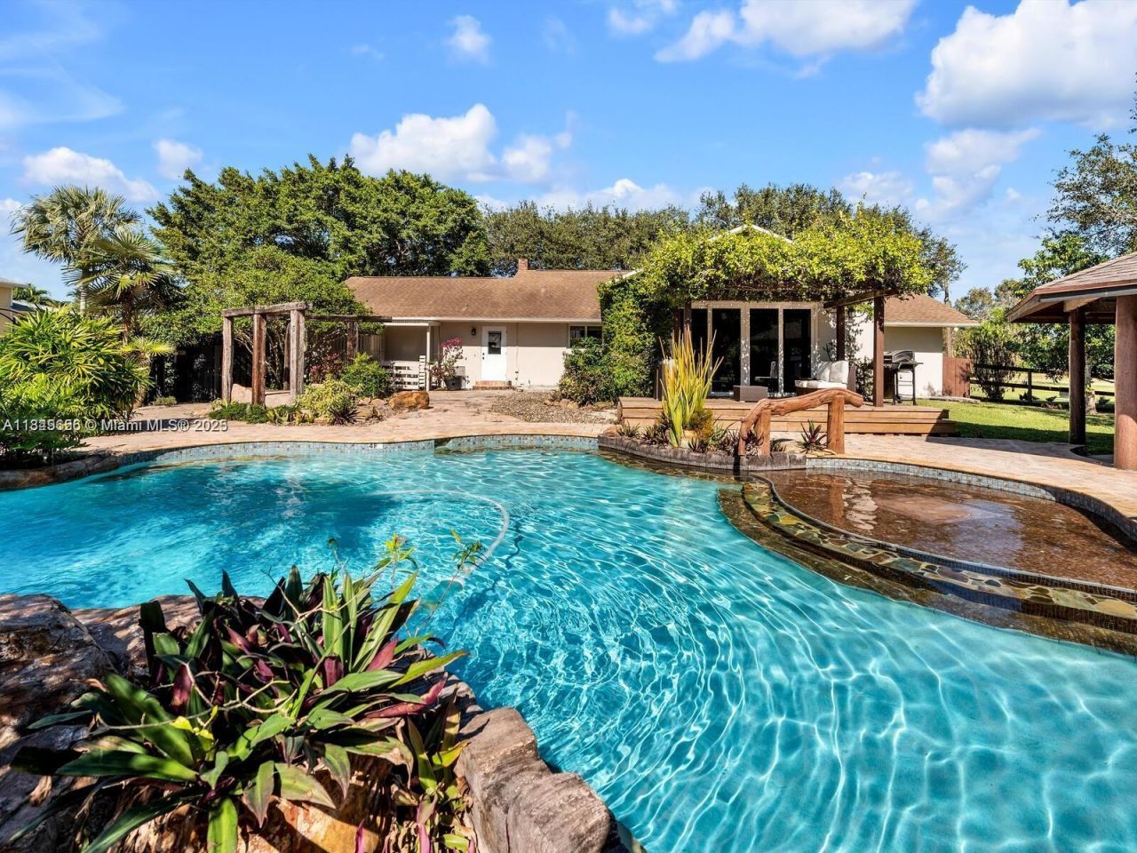 13350 Luray Rd, Southwest Ranches, FL 33330 Photo