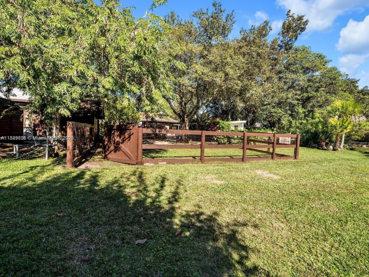 13350 Luray Rd, Southwest Ranches, FL 33330 Photo