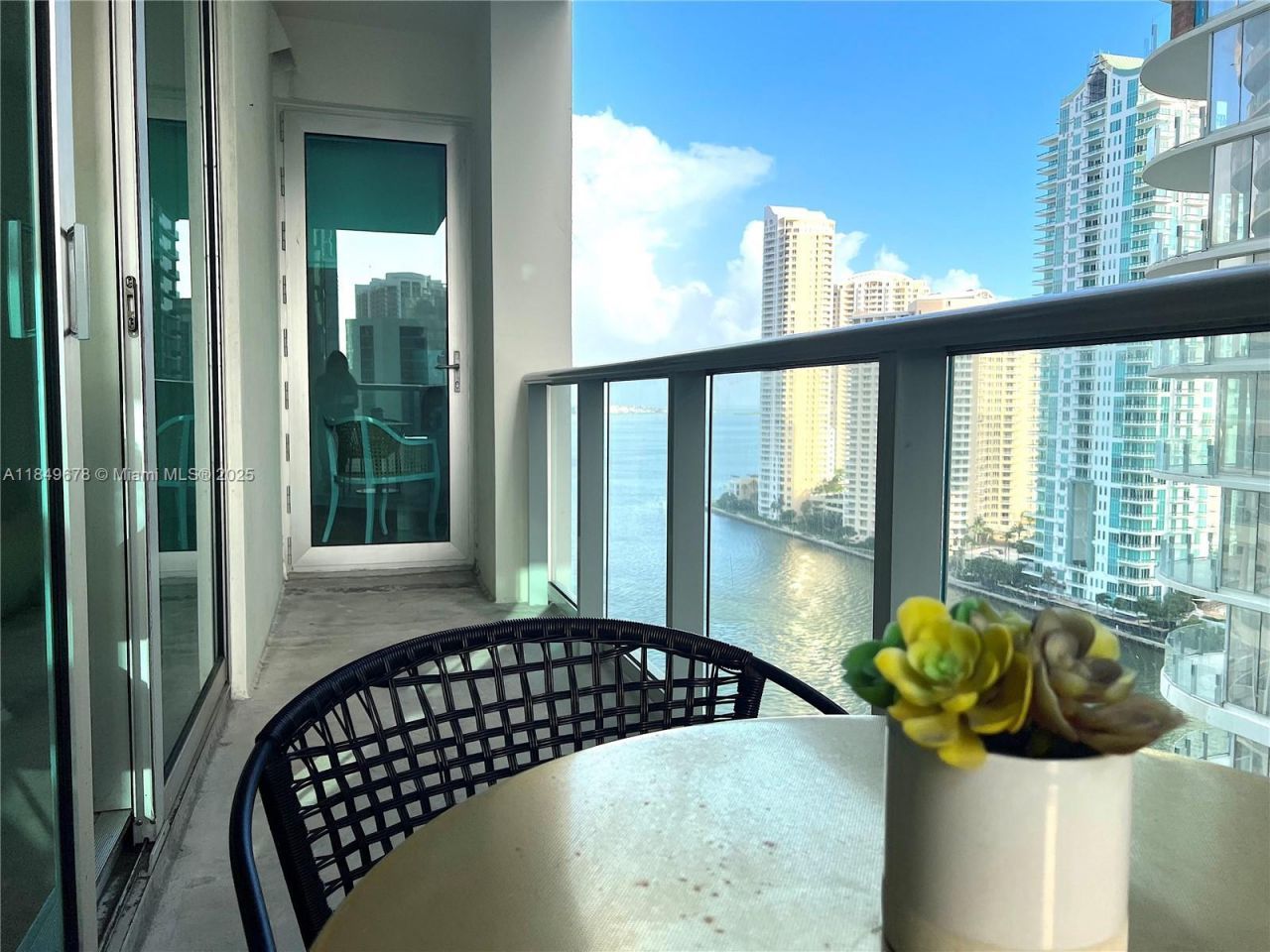 300 S Biscayne Blvd, Unit T-1602, Miami, FL 33131 Photo