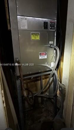 2016 Bay Dr, Unit 202, Miami Beach, FL 33141 Photo