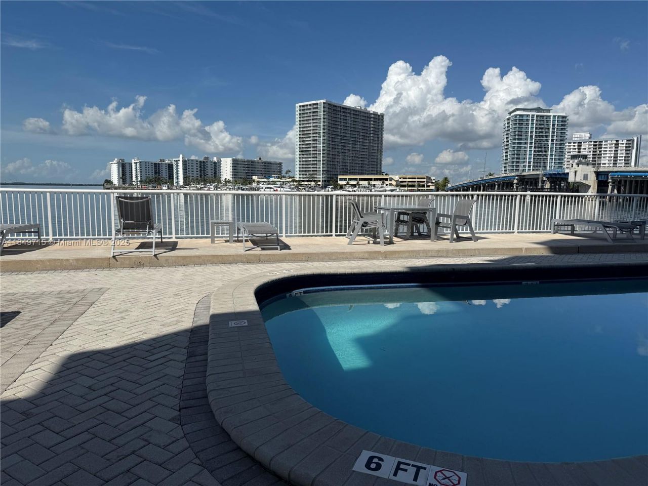 2016 Bay Dr, Unit 202, Miami Beach, FL 33141 Photo